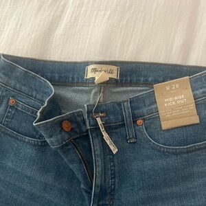 Midrise kick out Madewell